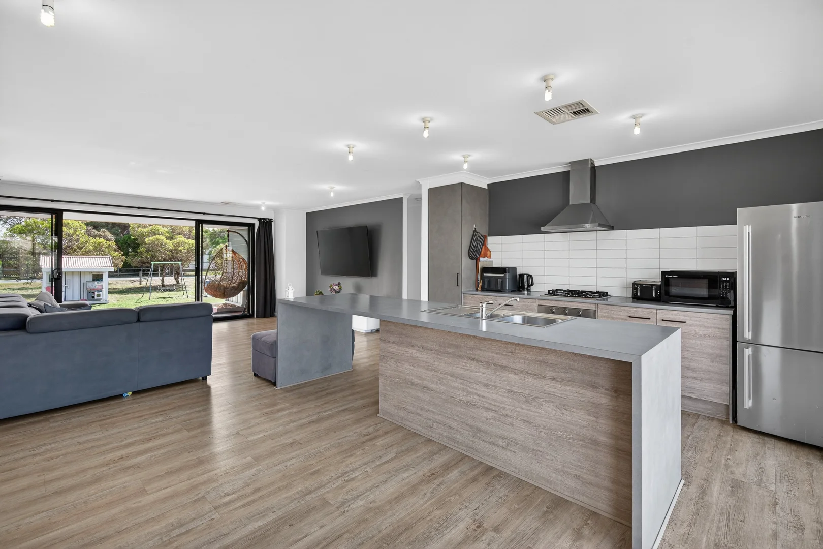 Additional image 8 of 116 Batson Parade, Hindmarsh Island SA 5214