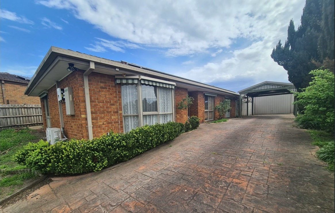 4 Edsall Close, Hampton Park VIC 3976 House For Rent 430 Domain