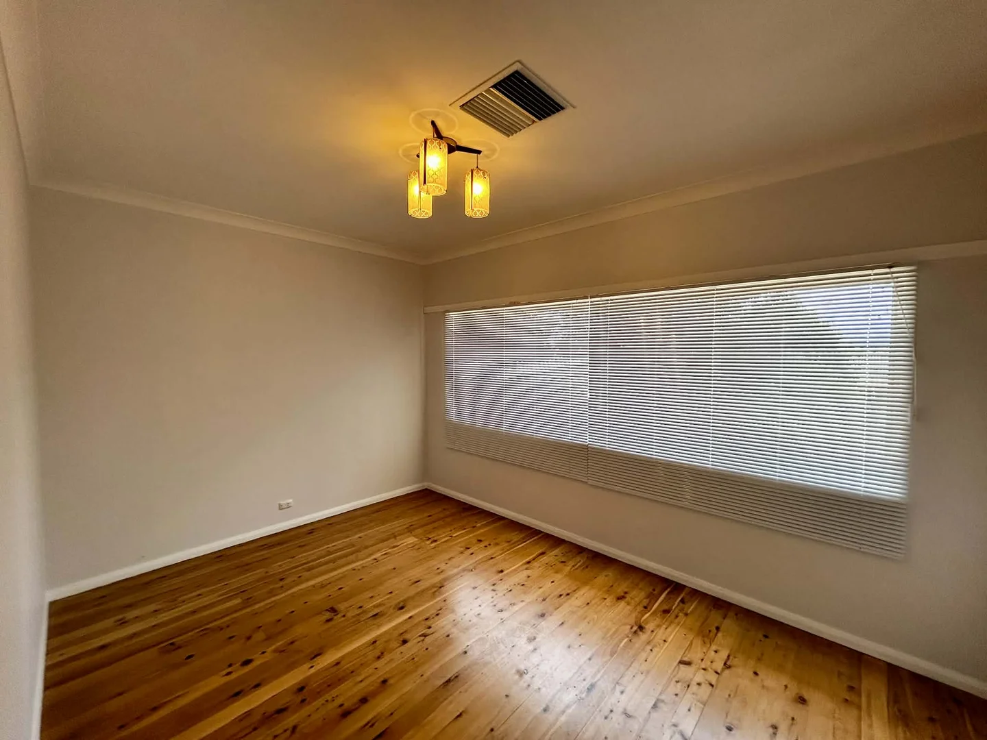 Additional image 8 of 3 Oak Street, Tamworth NSW 2340