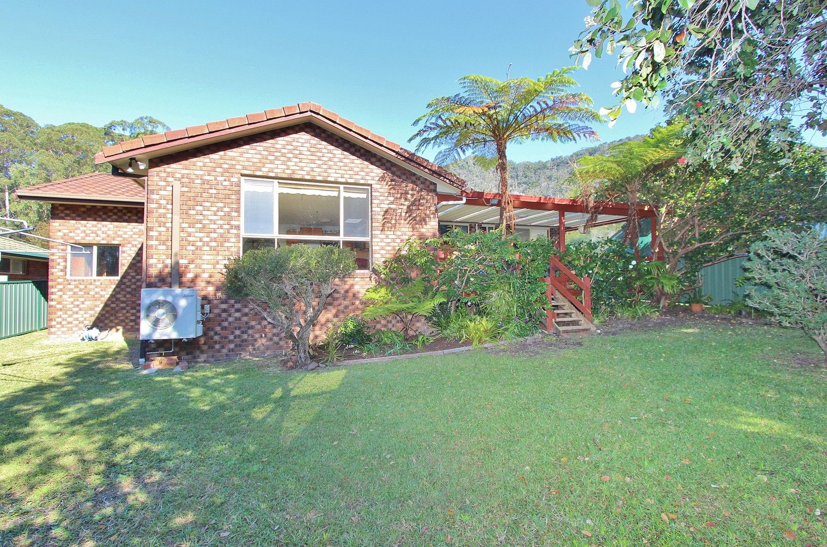 18 Elouera Place, West Haven NSW 2443, Image 1