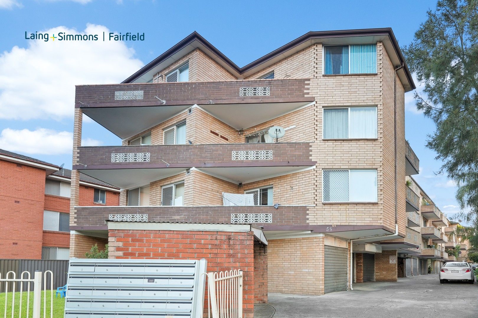 2 bedrooms Apartment / Unit / Flat in 22/51 HAMILTON RD FAIRFIELD NSW, 2165