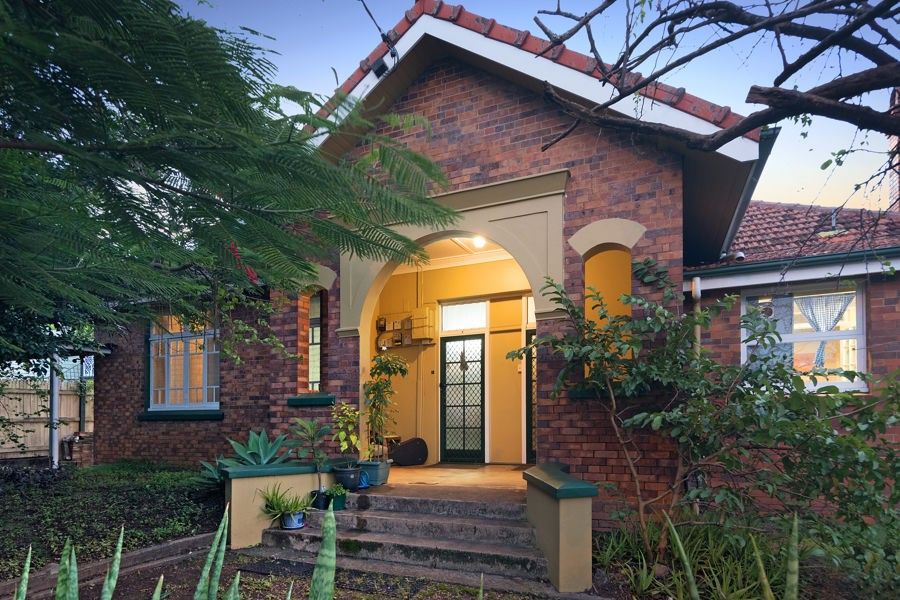 5 bedrooms House in 397 Annerley Rd ANNERLEY QLD, 4103