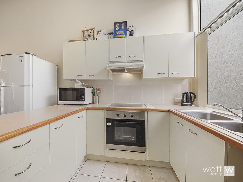 15/16 Stay Place, Carseldine QLD 4034, Image 1
