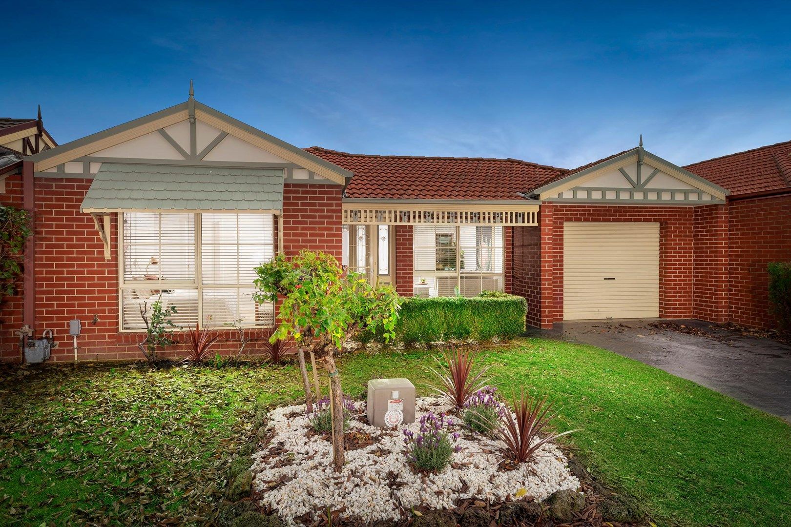 10 College Way, Burwood VIC 3125, Image 0