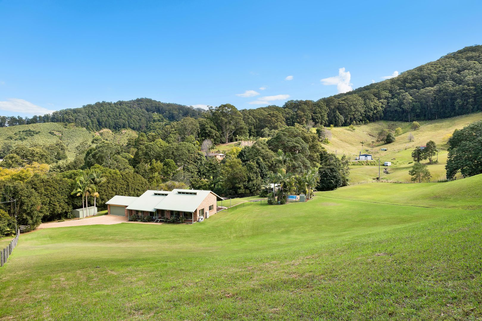 200E Ayrshire Park Drive, Boambee NSW 2450, Image 2