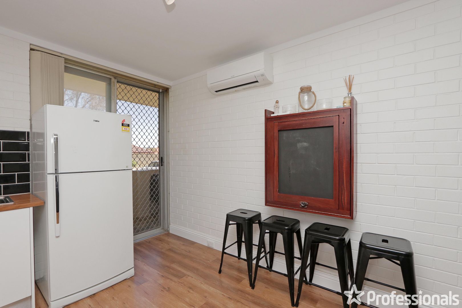 3/157-161 Hubert Street, East Victoria Park WA 6101, Image 2