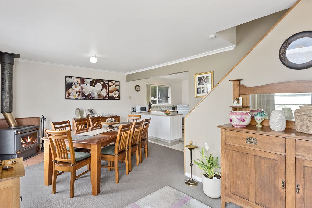 32 Grevillea Street, Primrose Sands TAS 7173, Image 2