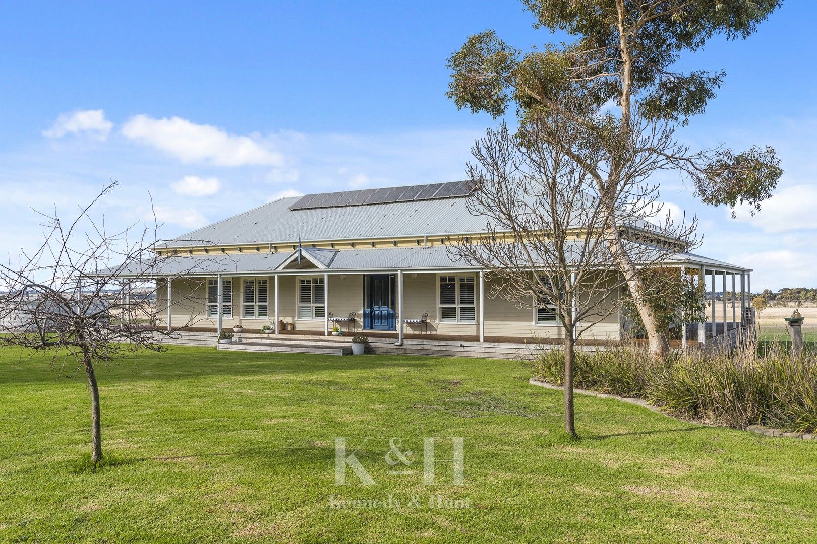 4 bedrooms House in 90 Sullivans Road SUNBURY VIC, 3429