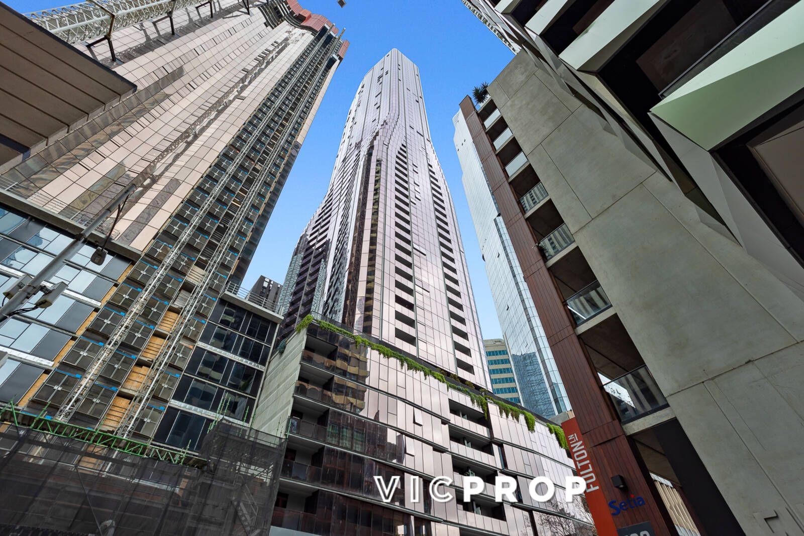 2 bedrooms Apartment / Unit / Flat in 1216/135 Abeckett Street MELBOURNE VIC, 3000