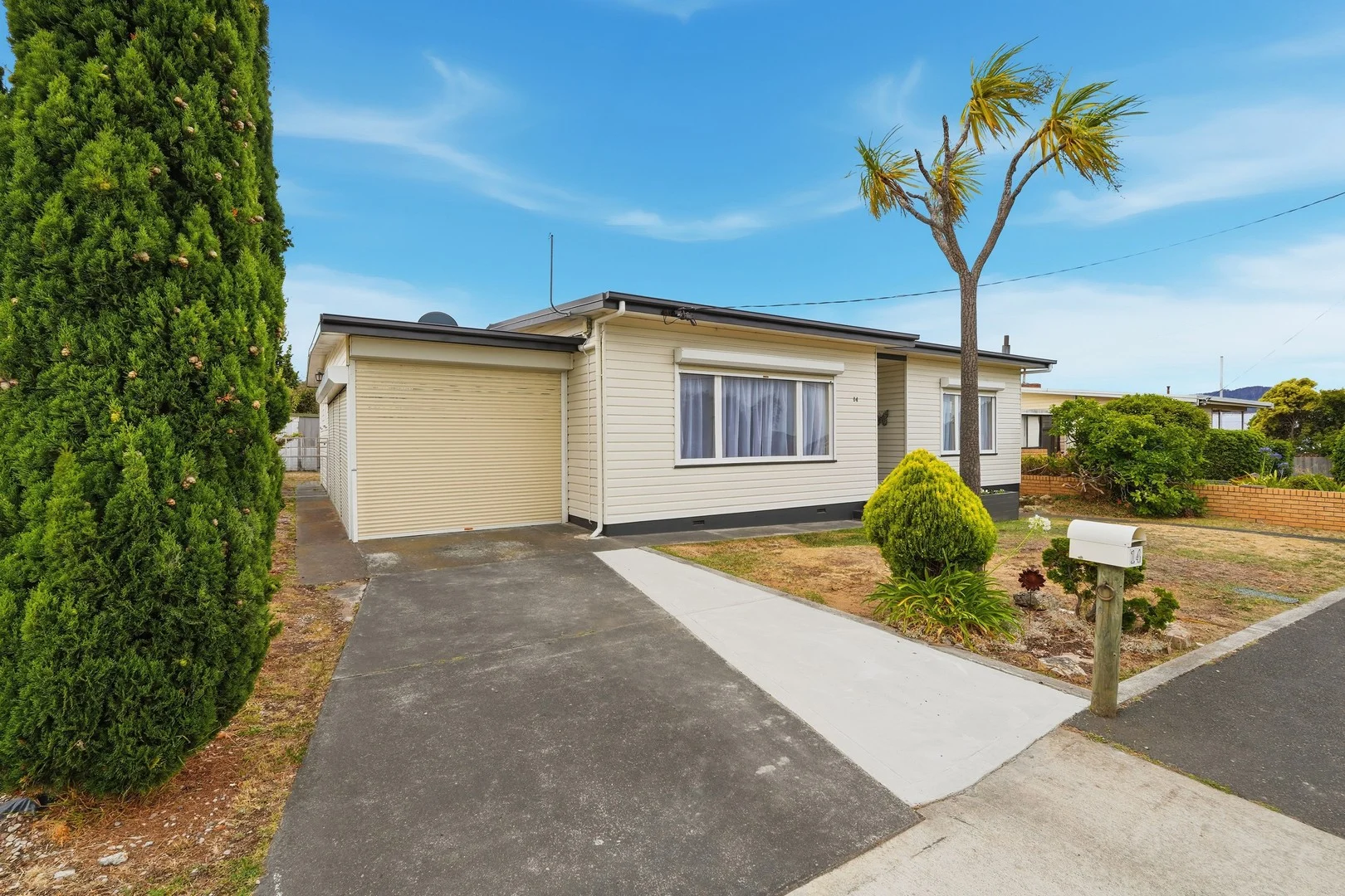 14 Leighland Road, Claremont TAS 7011