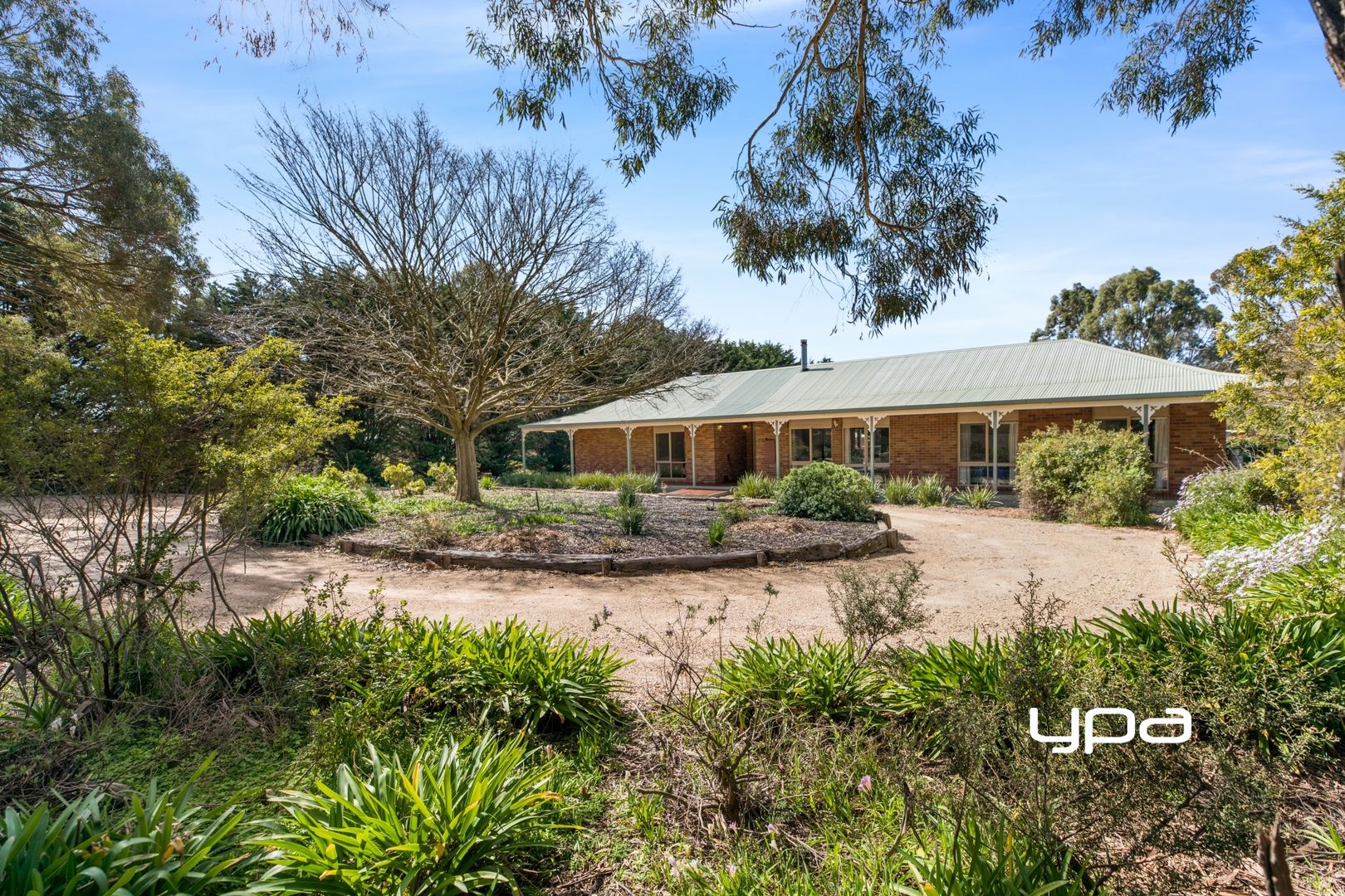 6 Desmond Crescent, Romsey VIC 3434, Image 1