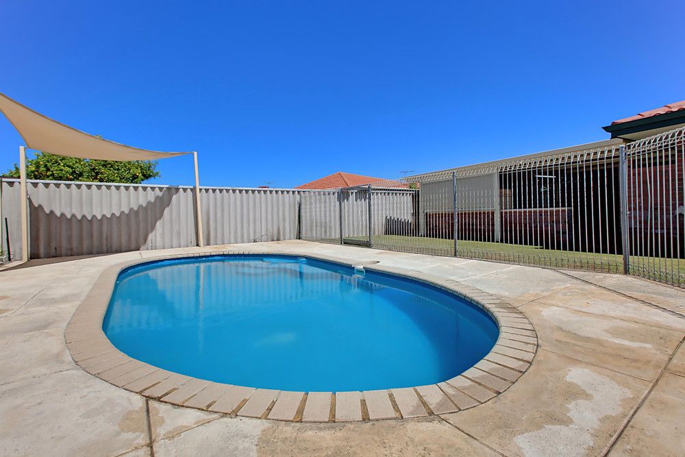 3 Caffra close, Warnbro WA 6169, Image 1