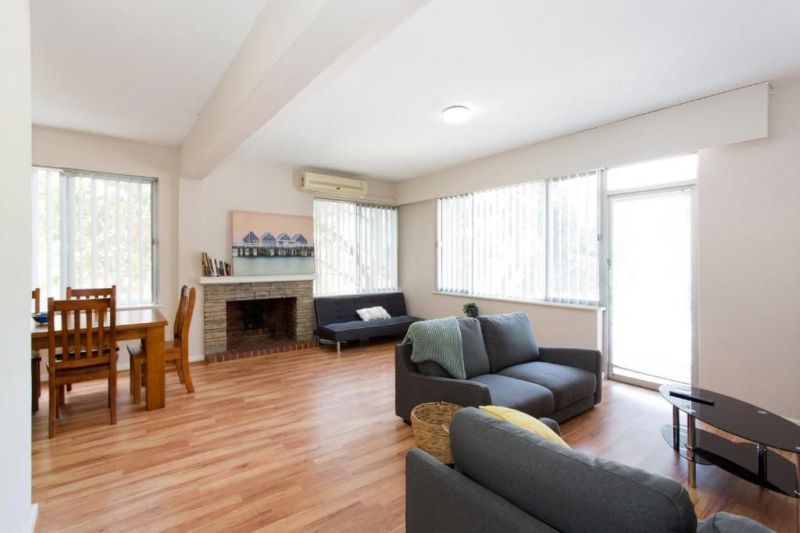 2 bedrooms Apartment / Unit / Flat in 2/63 Broadway NEDLANDS WA, 6009