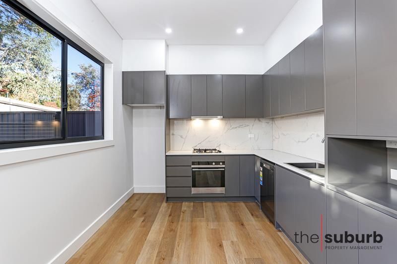 2 bedrooms House in 1/29A Allambie Ave NORTHMEAD NSW, 2152