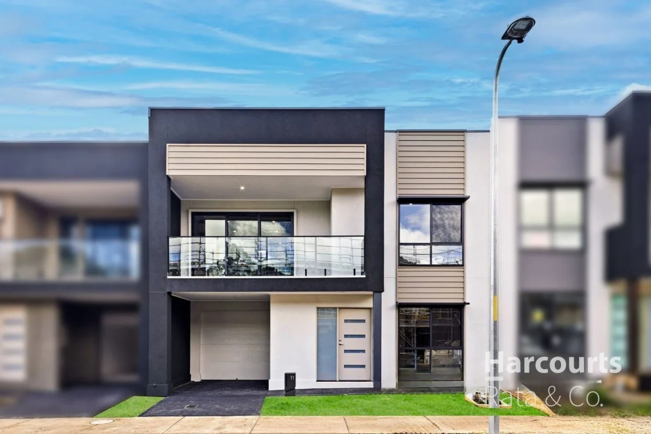 11 Snowflake Crescent, South Morang VIC 3752