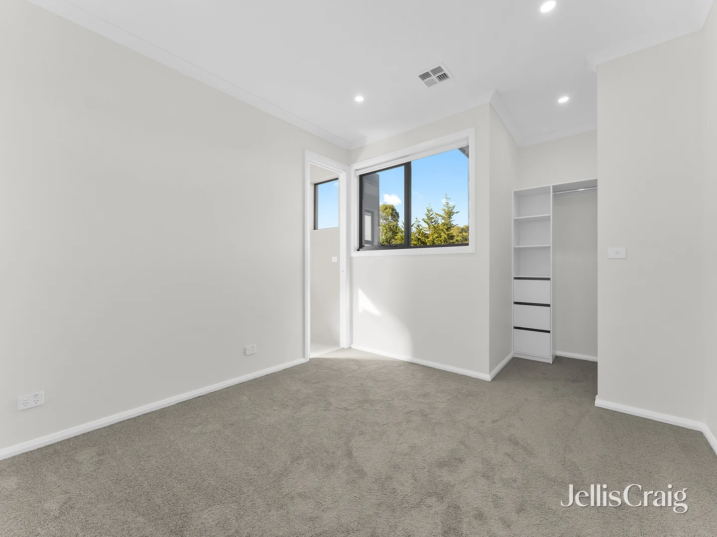 Additional image 5 of 1/14 Sadie Street, Mount Waverley VIC 3149