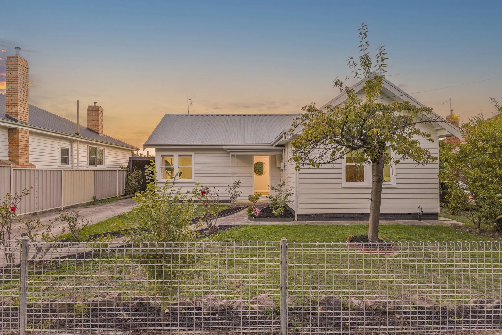 35 White Avenue, Wendouree VIC 3355