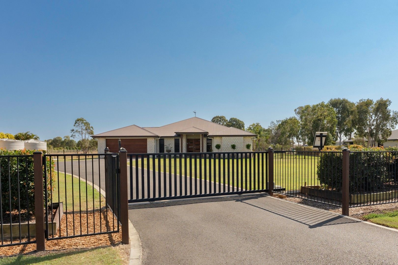 39 Palmerston Drive, Branyan QLD 4670, Image 1