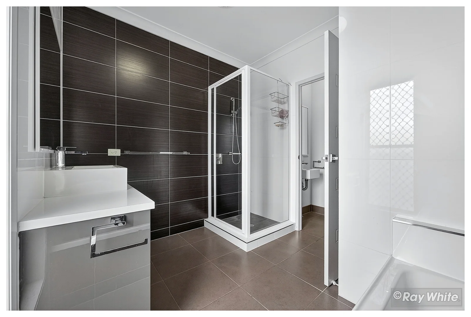 Additional image 45 of 8 Tamarind Avenue, Norman Gardens QLD 4701