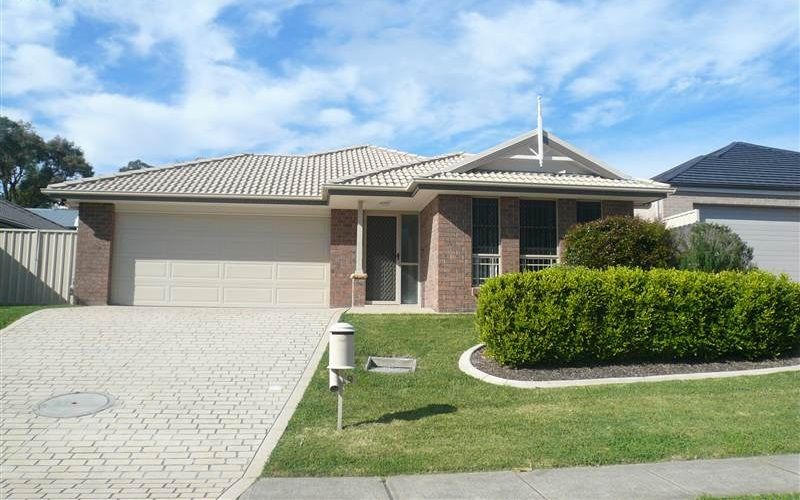 4 bedrooms House in 9 COLLINSON STREET TENAMBIT NSW, 2323