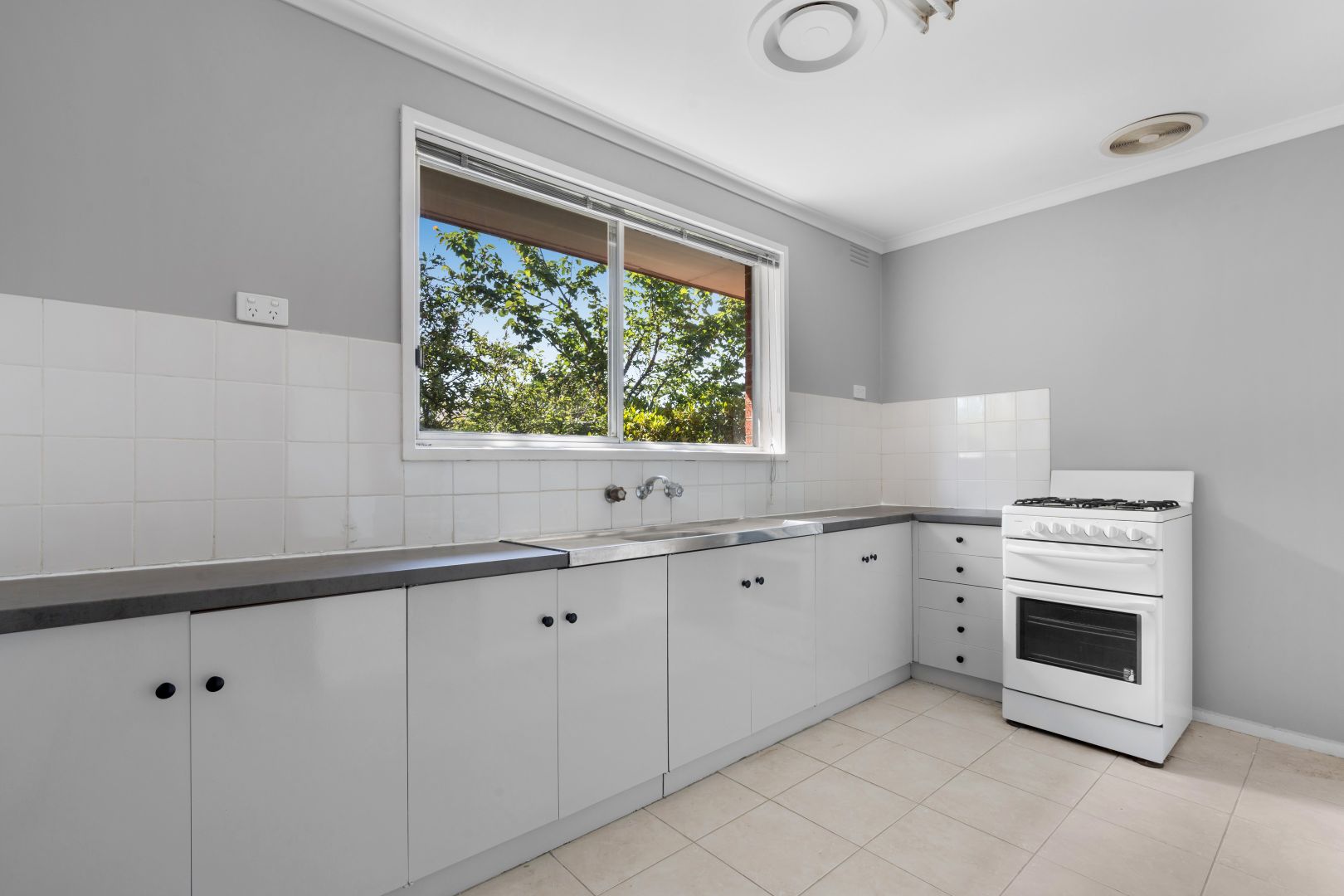 1/7 Cohuna Street, Brunswick West VIC 3055 Apartment For Rent Domain