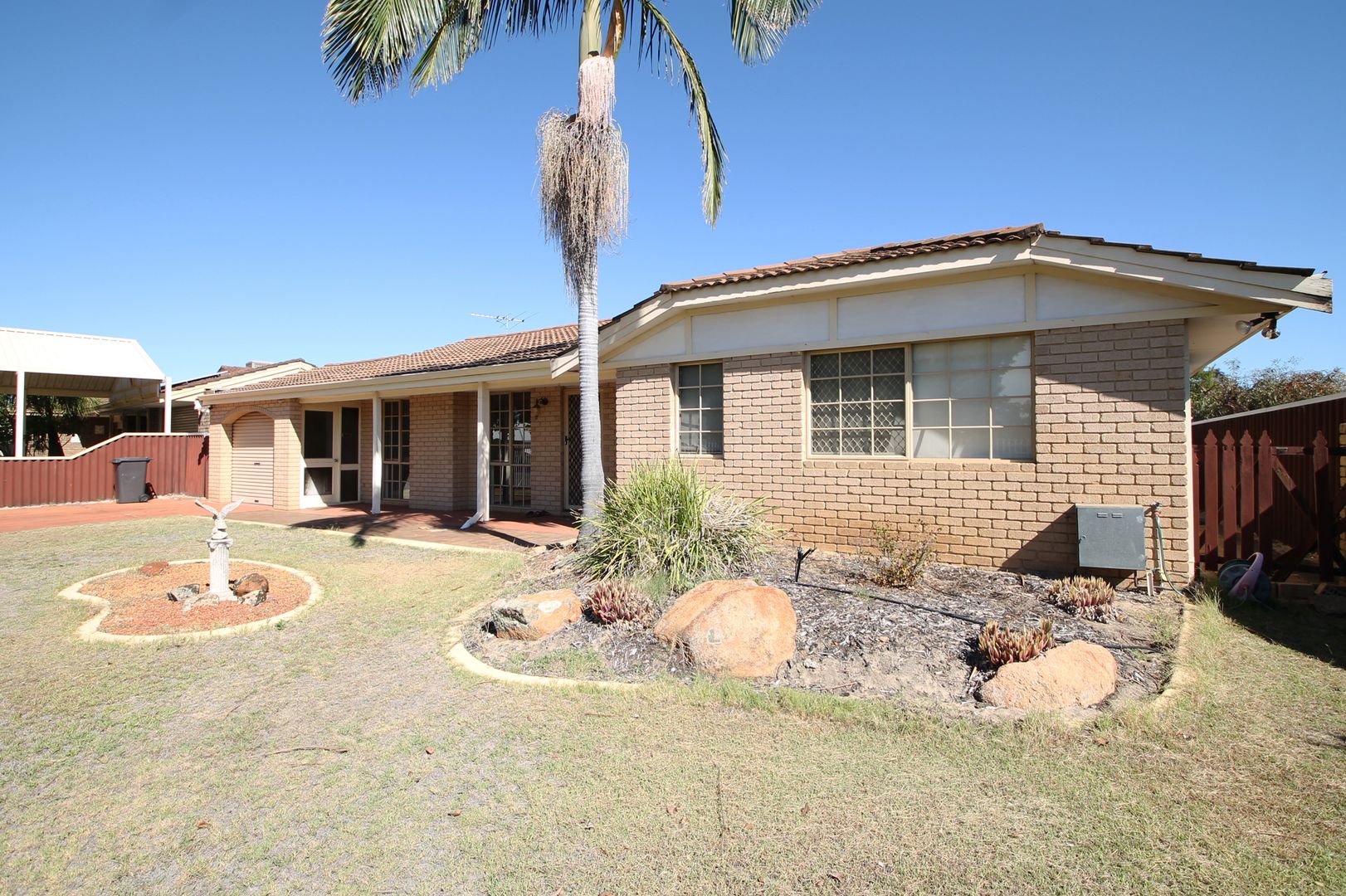 20 Discovery Drive, Thornlie WA 6108 Domain