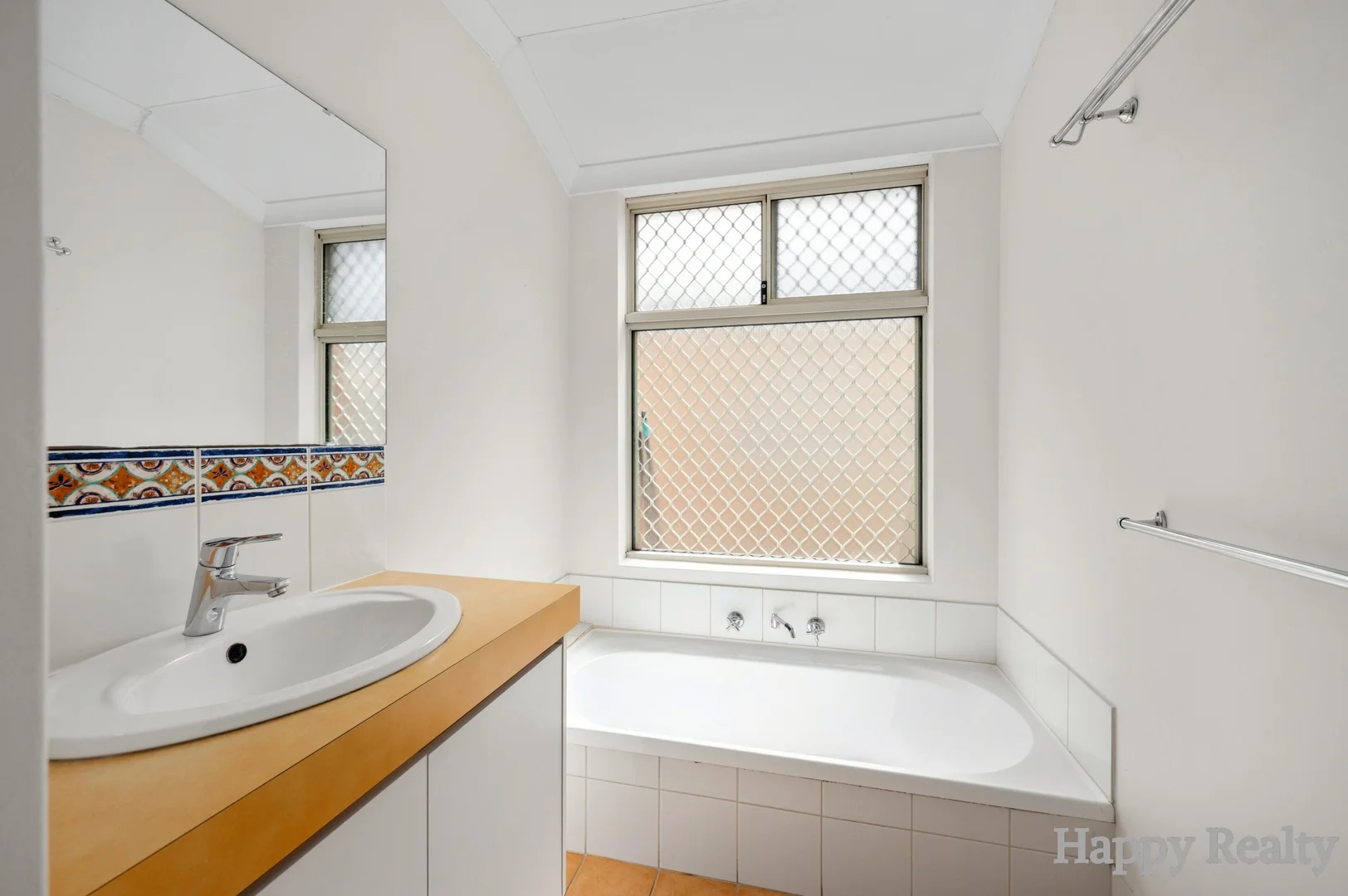 Additional image 16 of 222 Amherst Road, Canning Vale WA 6155