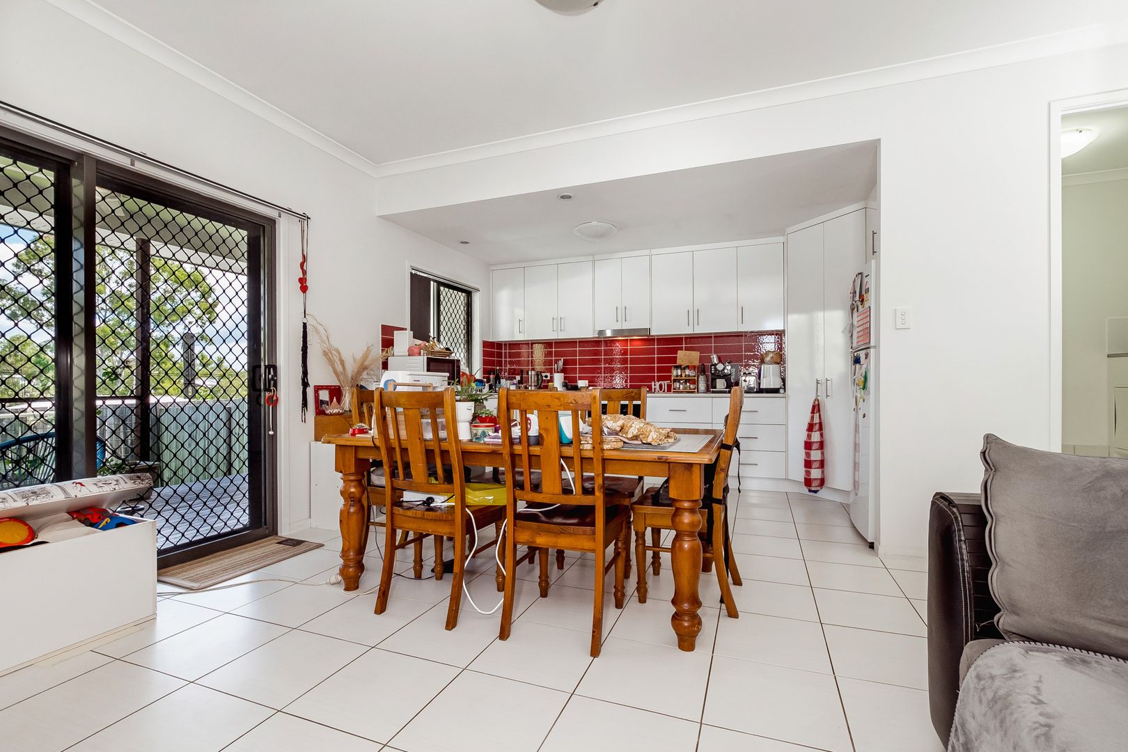 2/12 Stoneybrook Drive, Glen Eden QLD 4680, Image 2