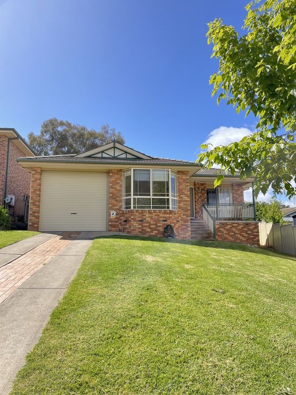 4 Jillabenan Close, Tumut NSW 2720 House For Rent 470 Domain