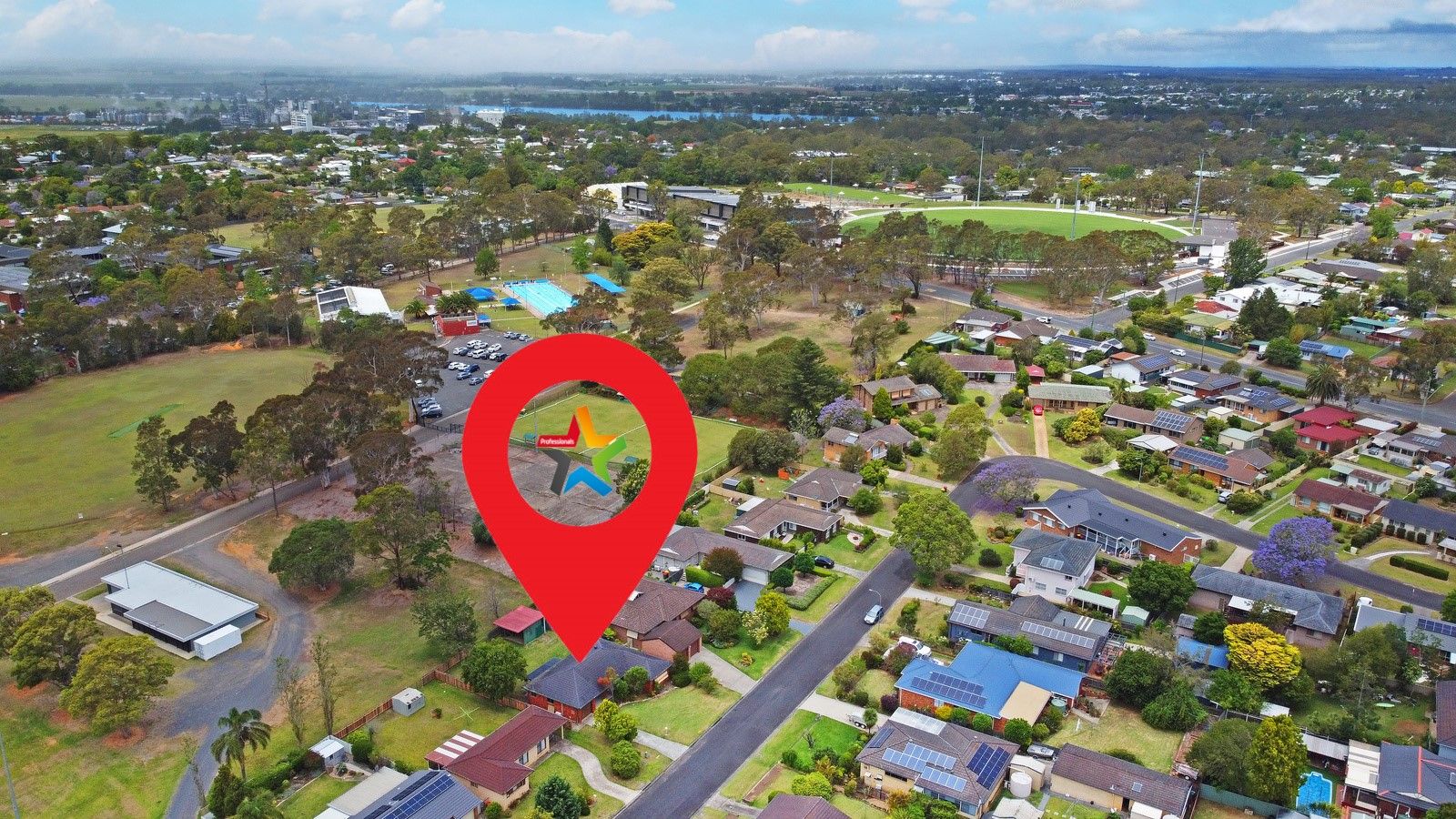 28 Fuchsia Crescent, Bomaderry NSW 2541, Image 1