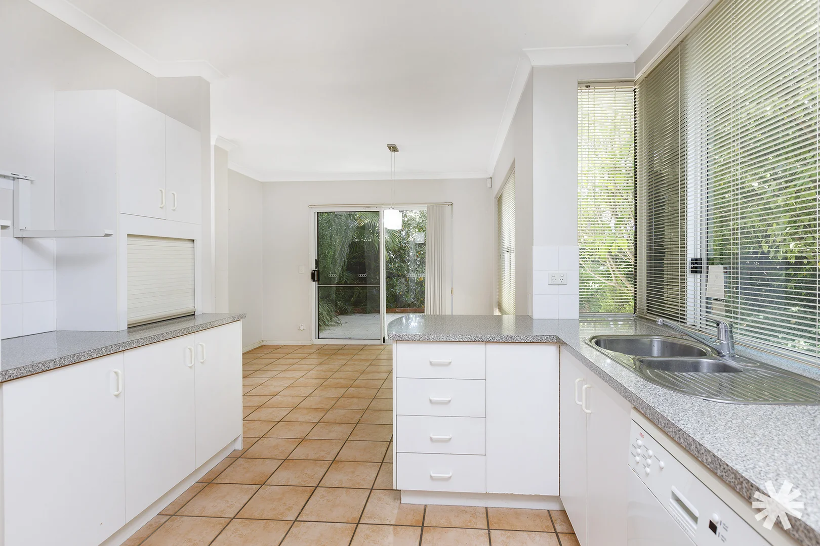 Additional image 11 of 94A Armadale Road, Rivervale WA 6103