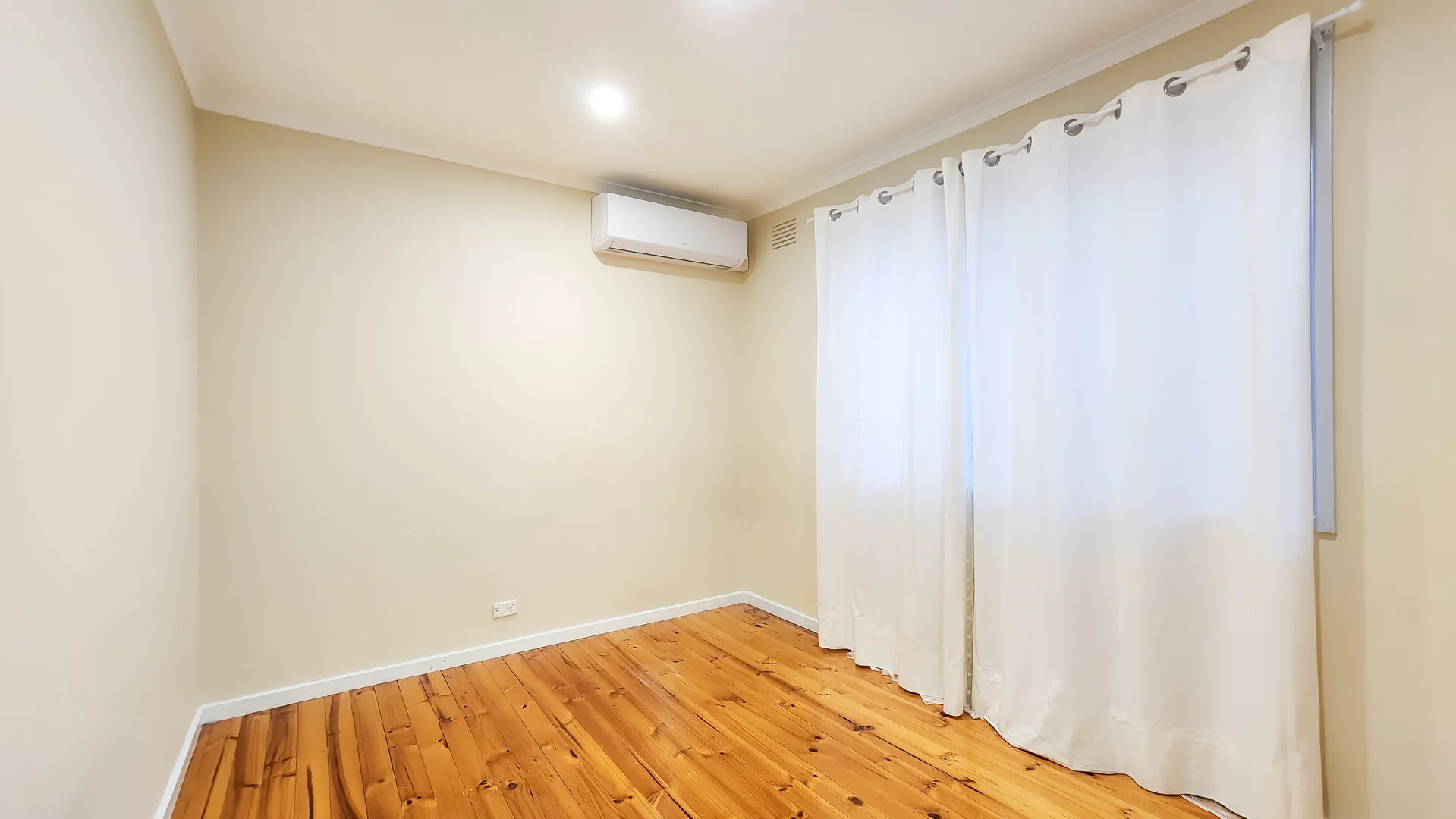 Additional image 12 of 24 Hood Crescent, Sunbury VIC 3429