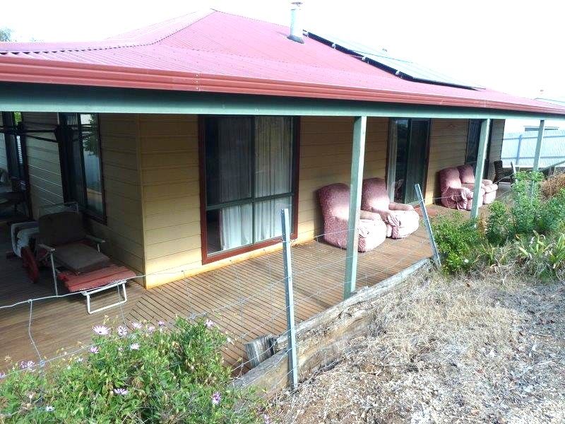 9 Andrews Street, Boort VIC 3537 House for Sale 339,000 Domain