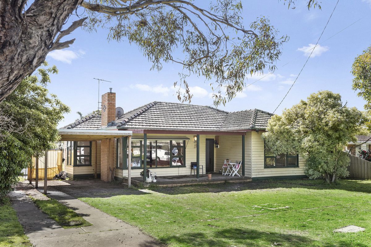 3 bedrooms House in 27 Drysdale Street PORTARLINGTON VIC, 3223