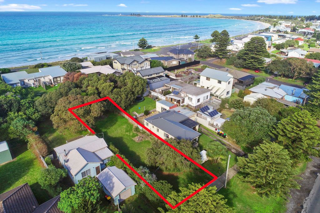 154 Griffiths Street, Port Fairy VIC 3284, Image 0