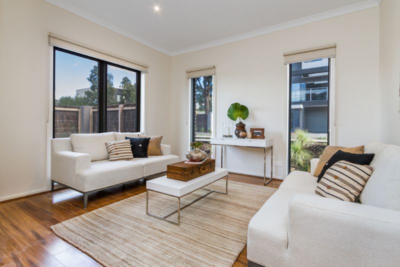 1/215 Normanby Road, NOTTING HILL VIC 3168, Image 1