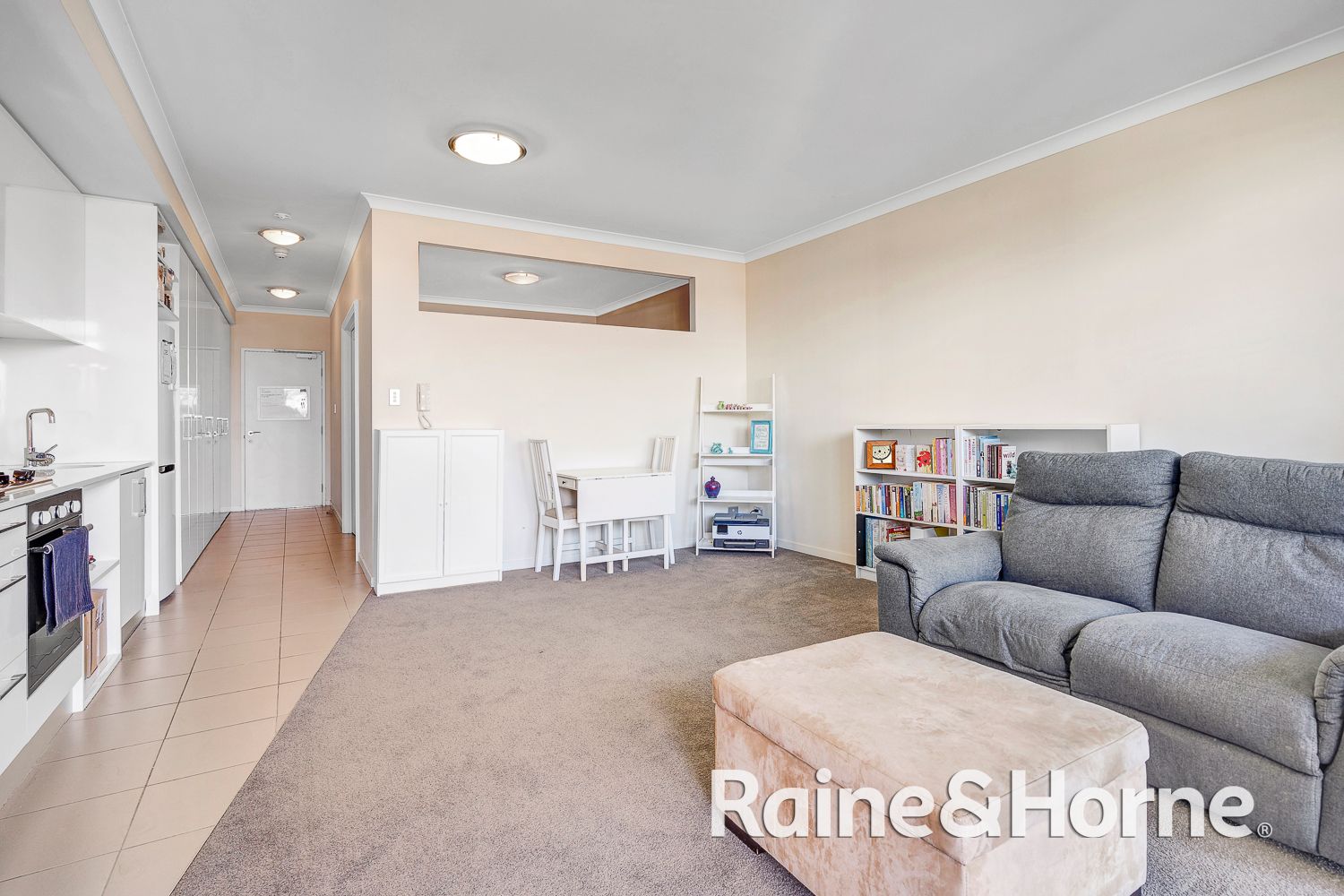 409/25 Malata Crescent, Success WA 6164, Image 2