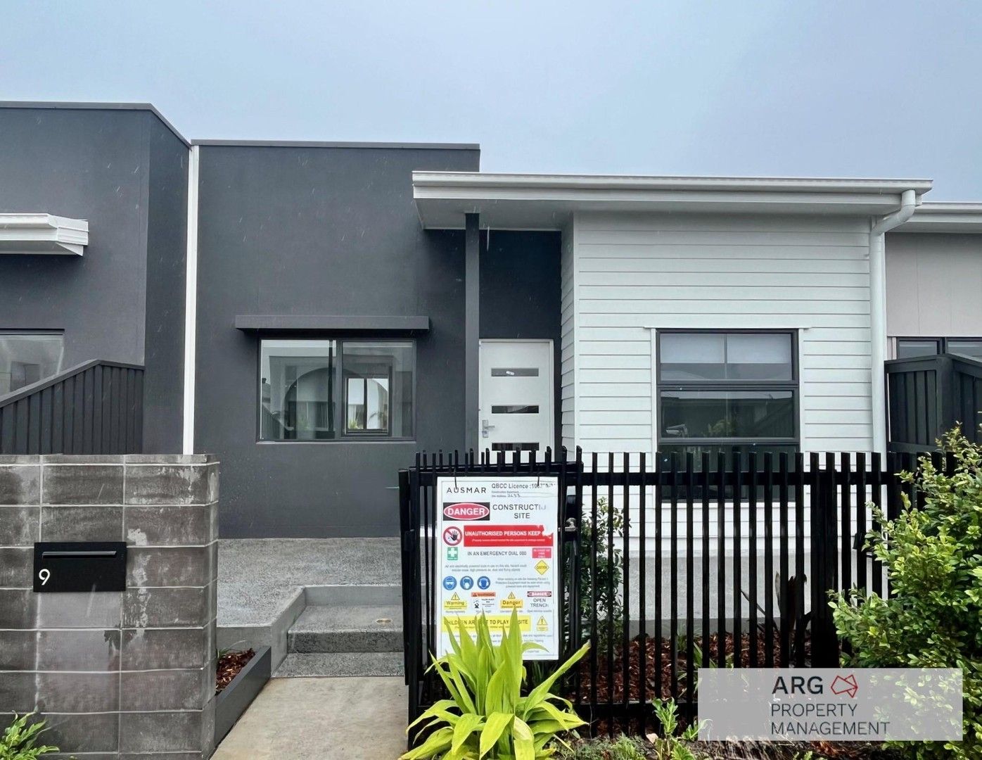 3 bedrooms House in 9 Grevillea Street PALMVIEW QLD, 4553