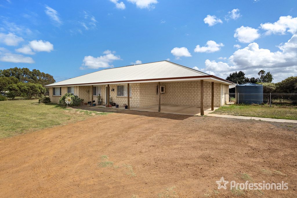 10 Dressage Circle, Deepdale WA 6532, Image 0