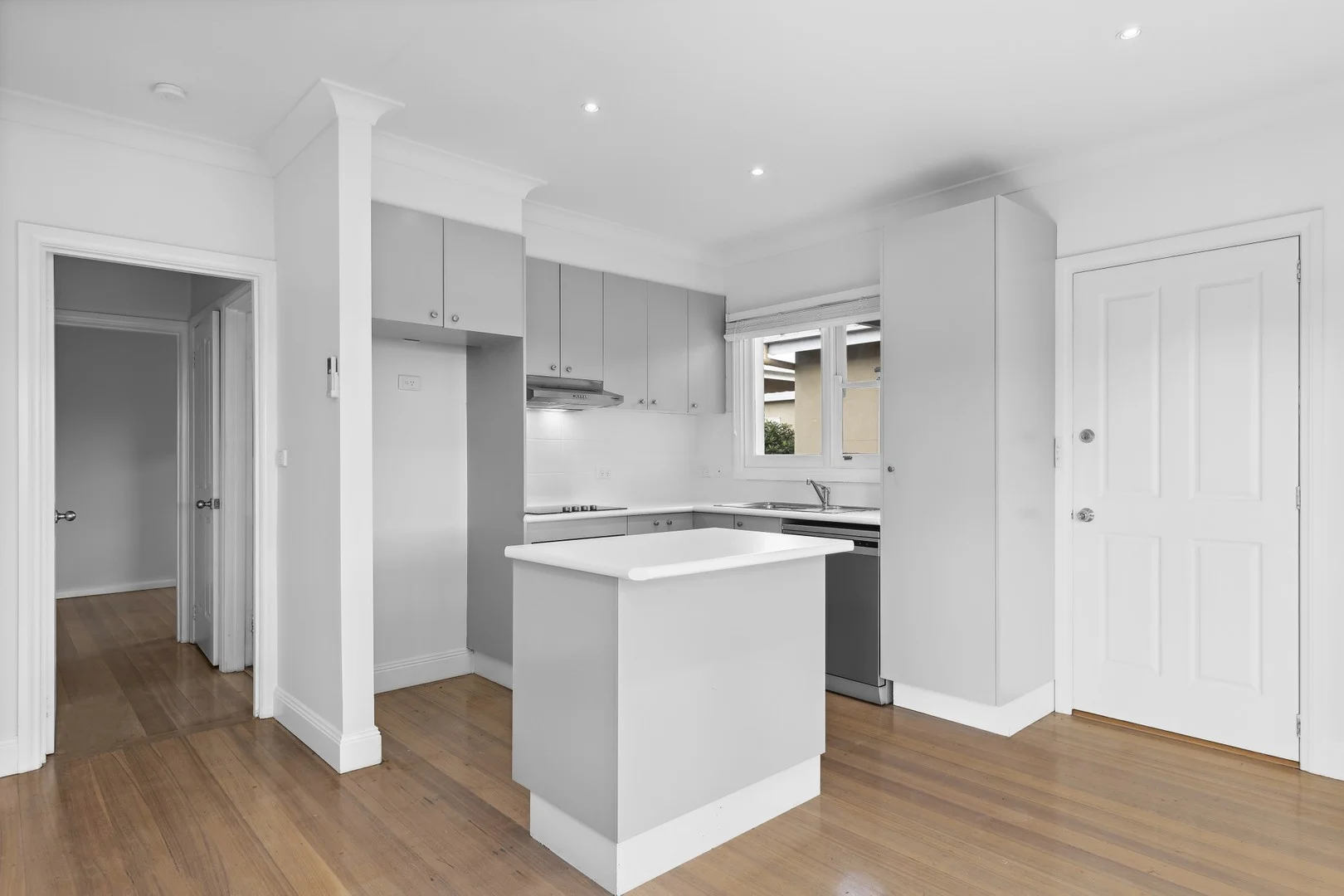 2/5 Harrow Close, Belmont VIC 3216