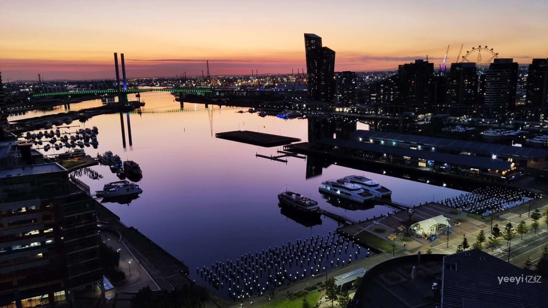 1 bedrooms Apartment / Unit / Flat in 2410A/100 Harbour Esplanade DOCKLANDS VIC, 3008