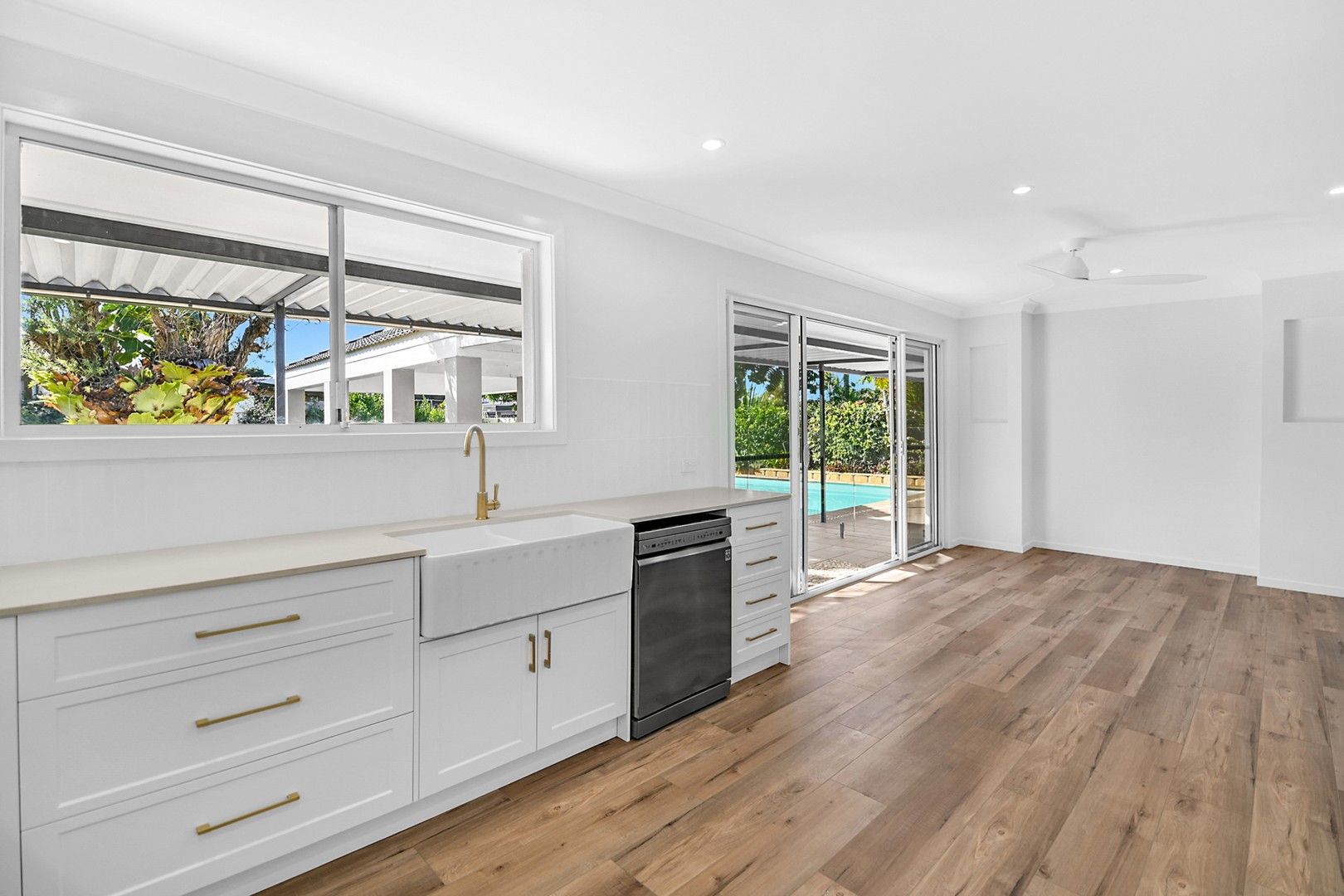 37 Spindle Street, Palm Beach QLD 4221, Image 0