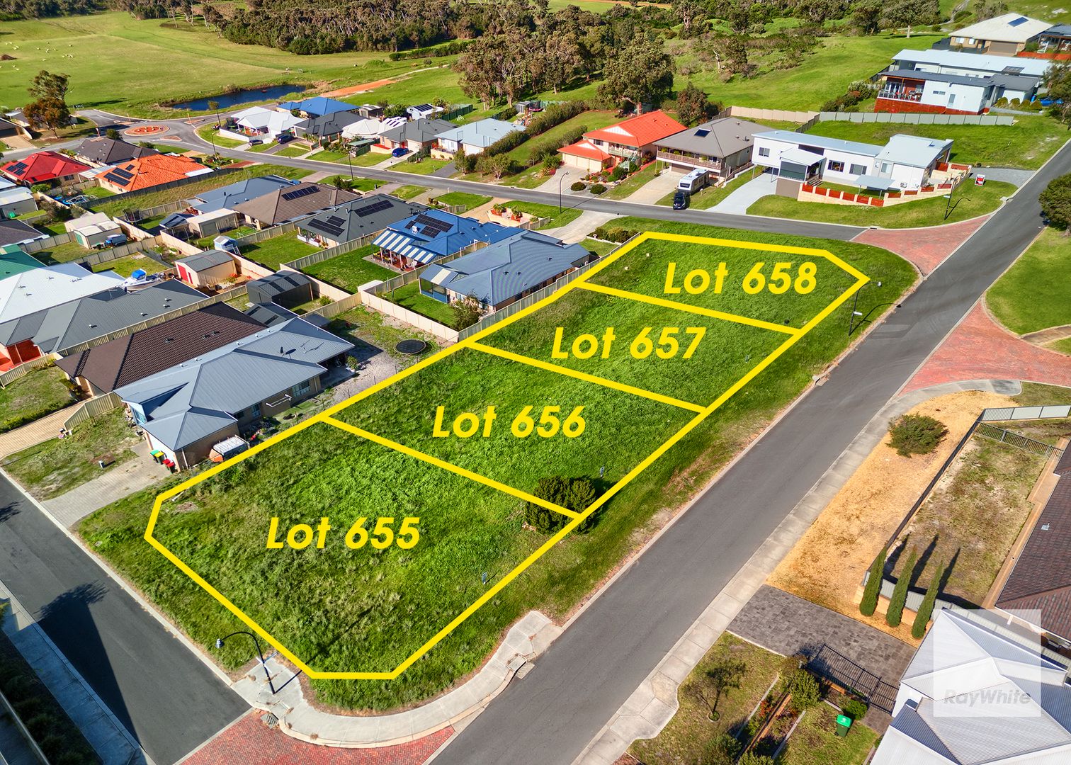 Lot 657 Houghton Boulevard, Bayonet Head WA 6330, Image 1