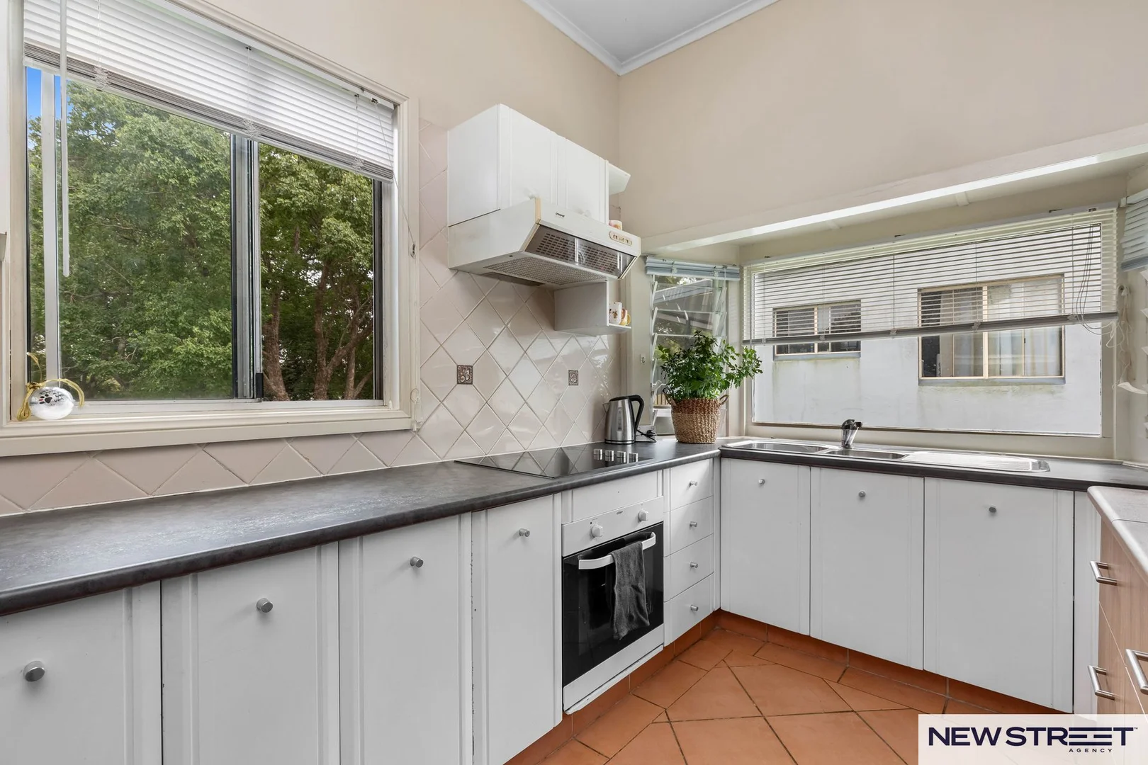 Additional image 3 of 85 Macquarie Road, Cardiff NSW 2285