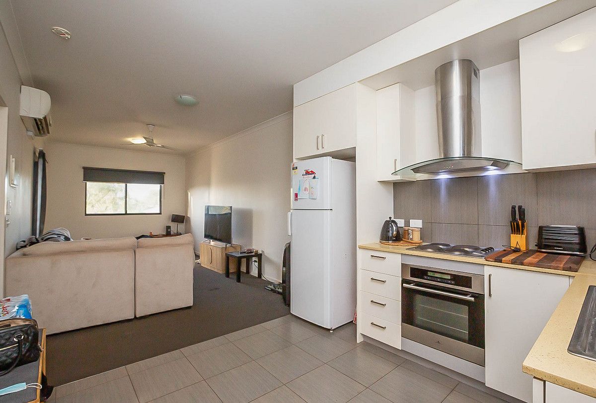 6/8 Beacon Close, South Hedland WA 6722, Image 2