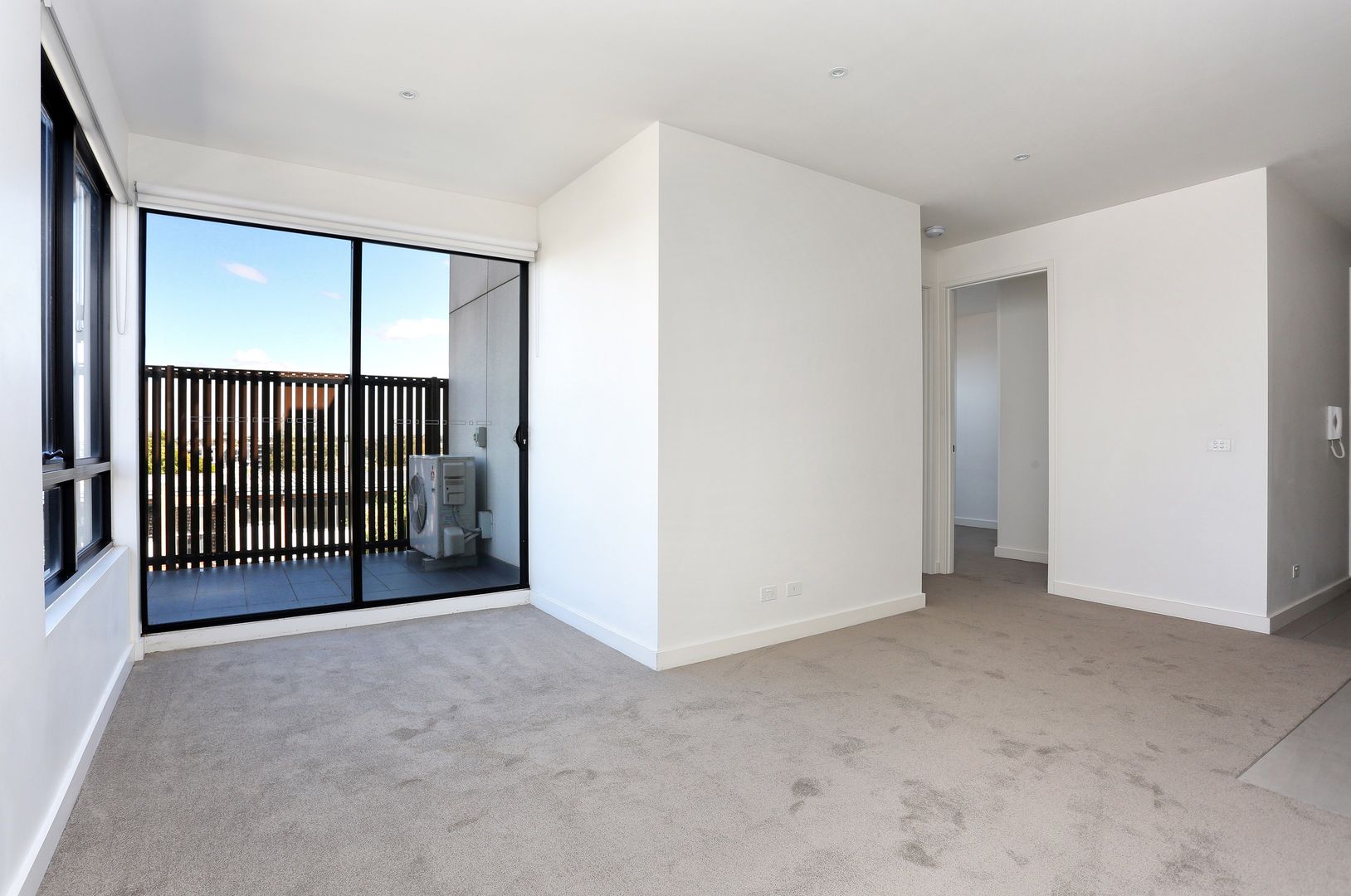 206/2-4 Murray Street, Brunswick West VIC 3055, Image 2