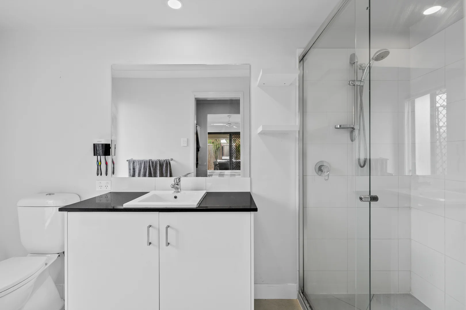 Additional image 9 of 7 Cassidy Crescent, Willow Vale QLD 4209