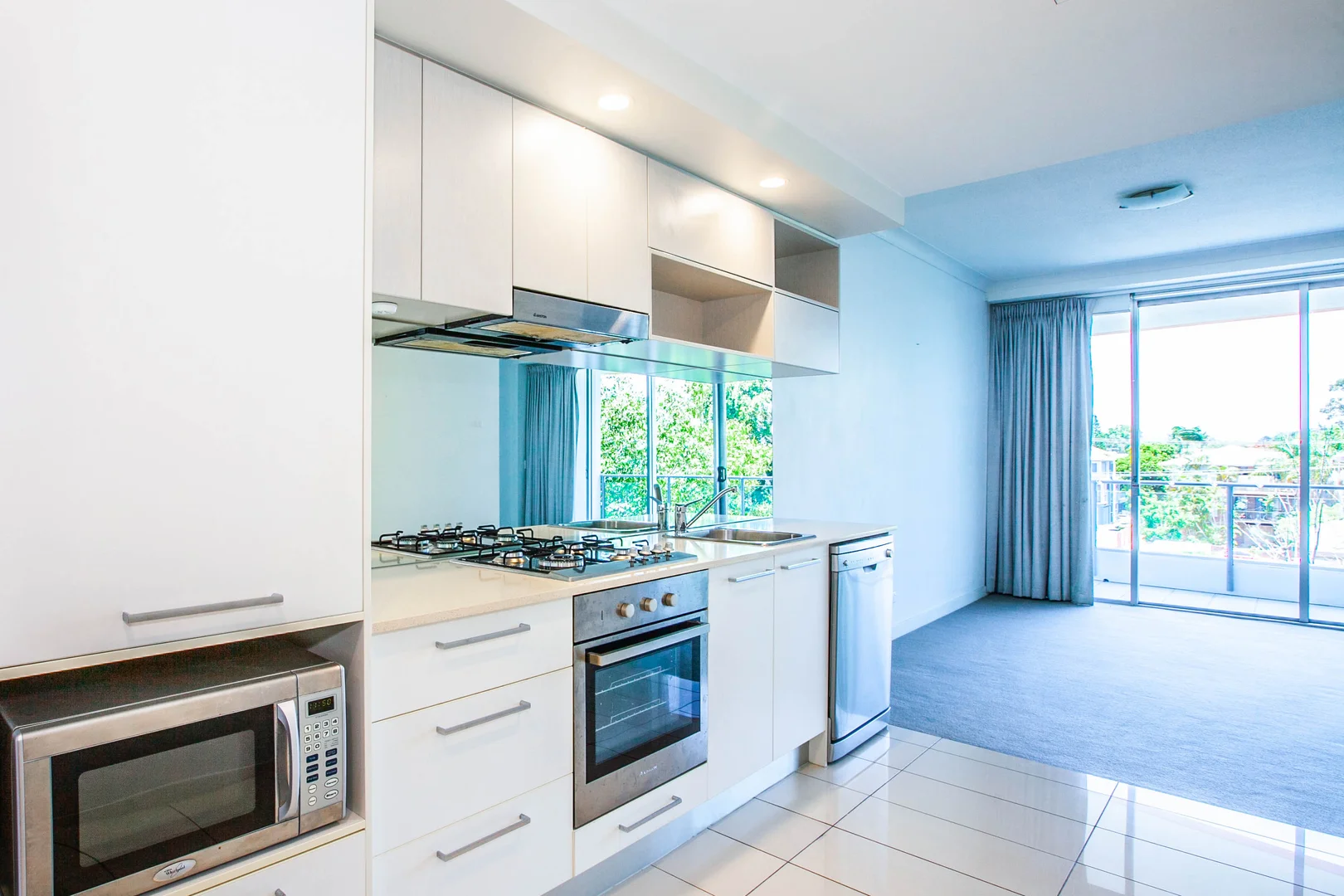 Additional image 3 of 303/430 Marine Parade, Biggera Waters QLD 4216