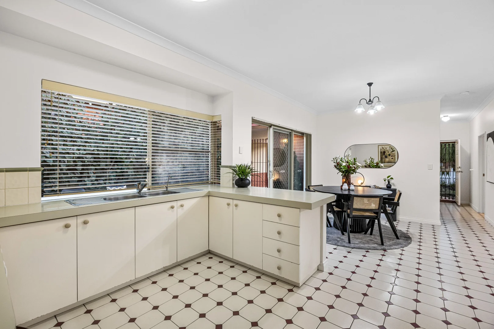 Additional image 10 of 232 Eighth Avenue, Inglewood WA 6052