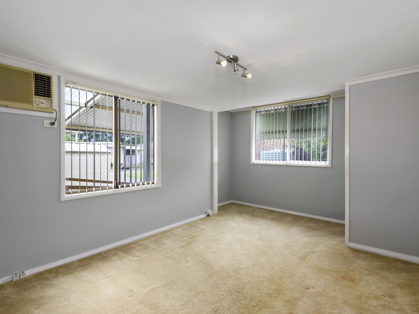 132/91-95 Mackellar Street, Emu Plains NSW 2750, Image 2